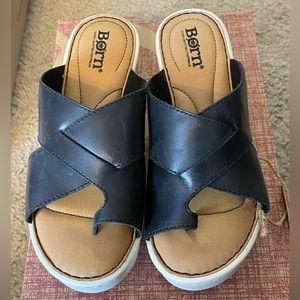 Born Women's Ginny Black Leather Wedge Sandals 6M